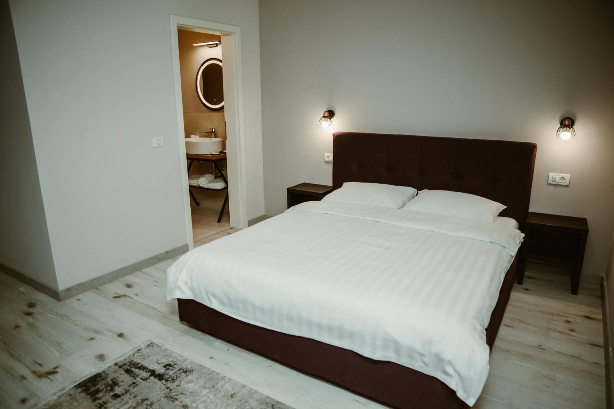Arini White House Apartment Сибиу Екстериор снимка