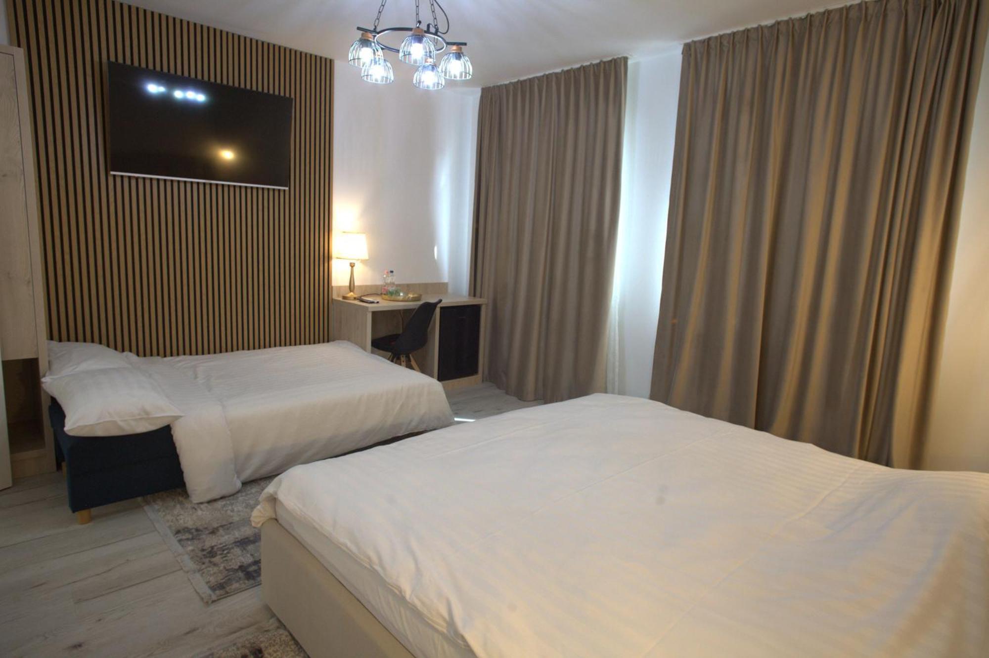 Arini White House Apartment Сибиу Екстериор снимка