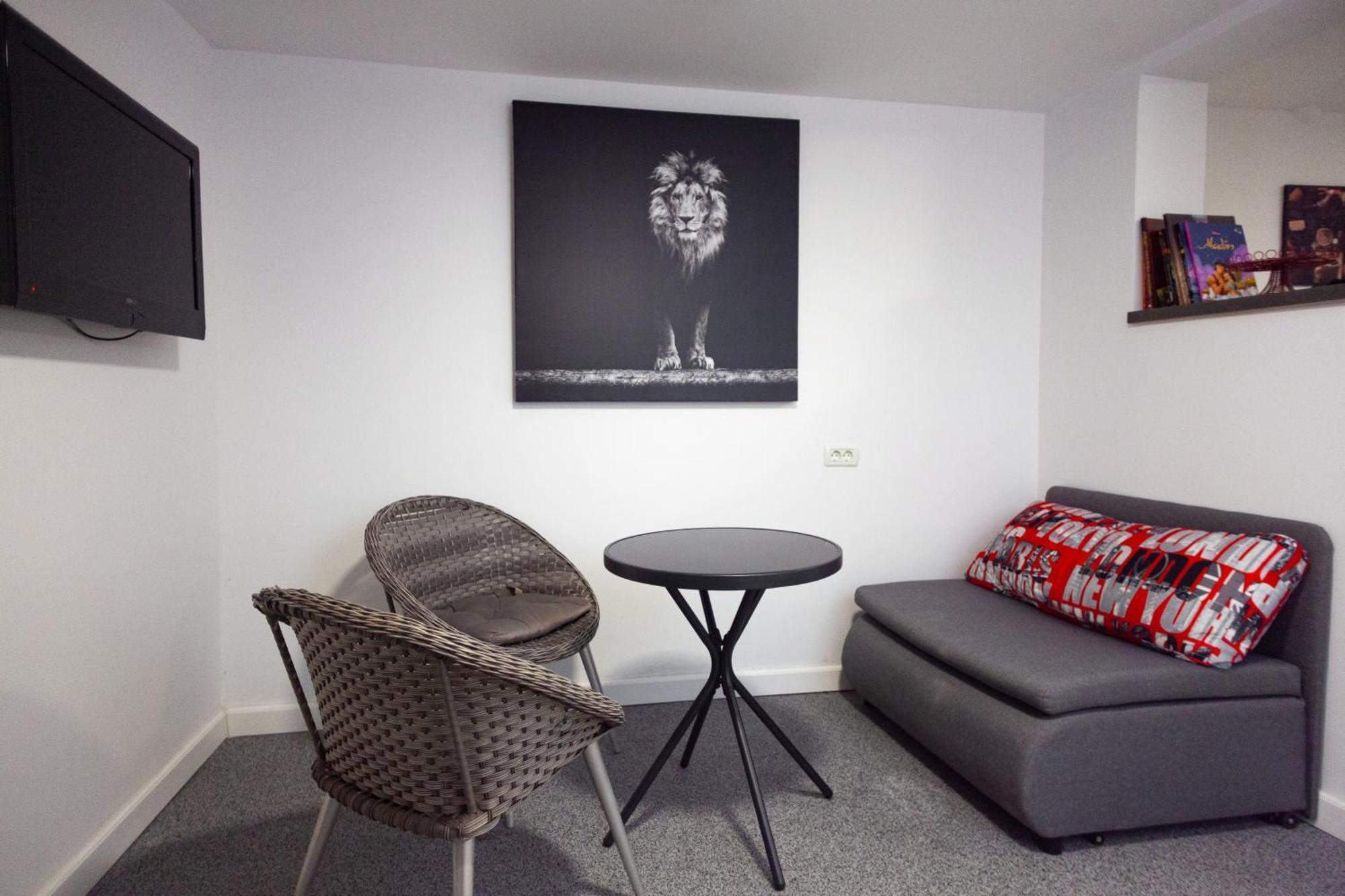 Arini White House Apartment Сибиу Екстериор снимка